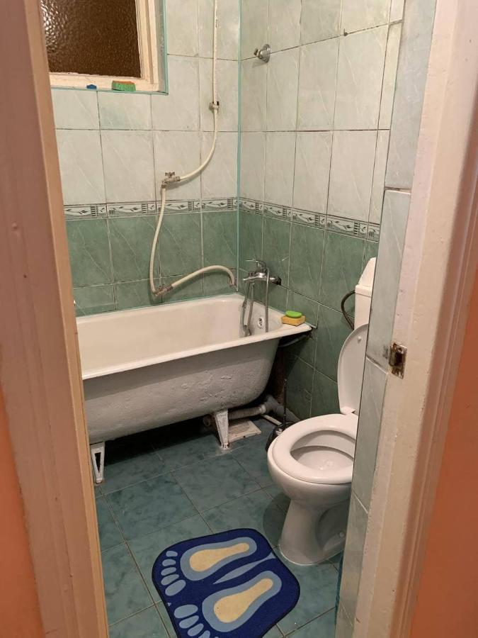 Апартаменти З Усіма Зручностями Tjernivtsi Eksteriør billede